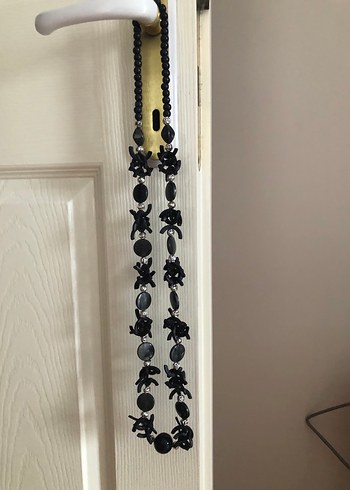 Uzun Siyah  Gotik Boncuklu Kolye - Görsel 2