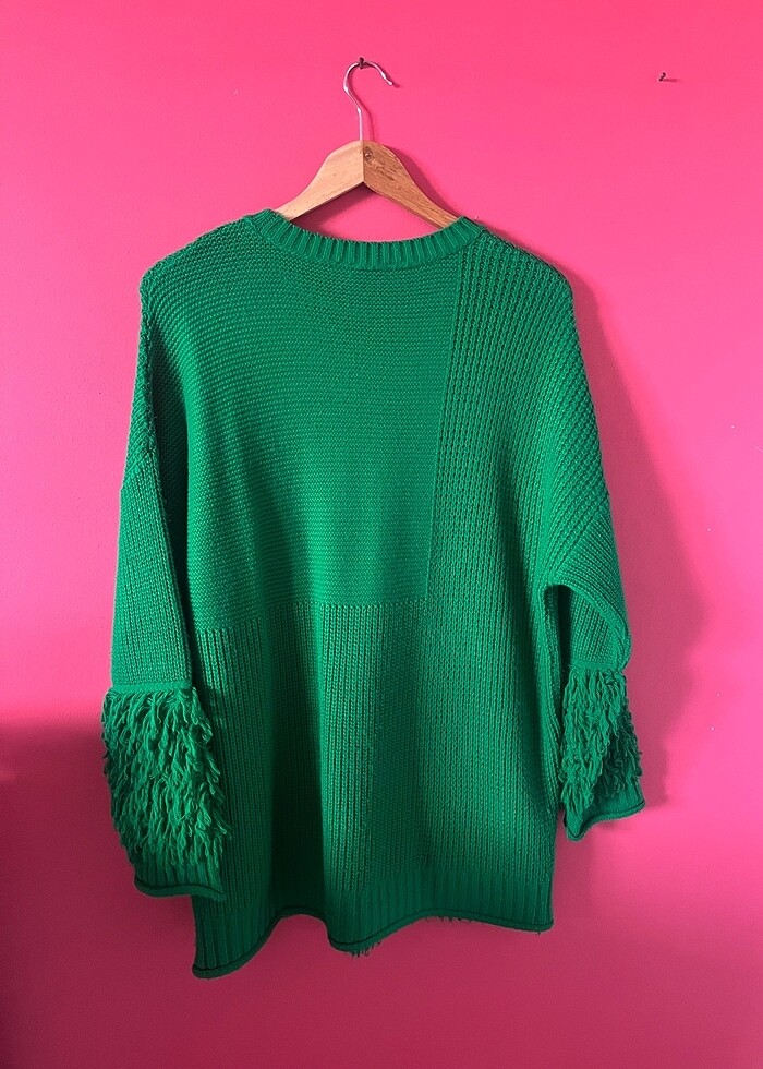 Kadriye bastürk yesil saçakli kazak - Görsel 4