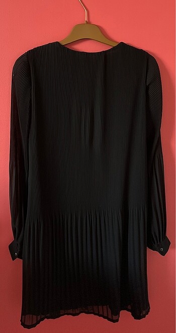 Siyah pileli gömlek - Görsel 5