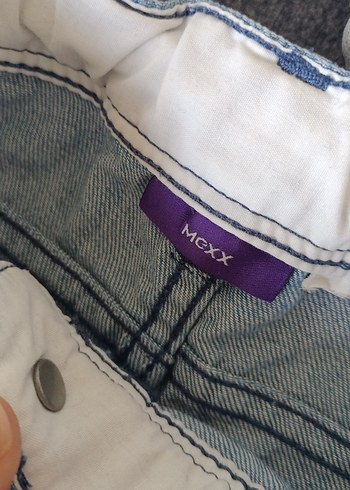 2-3 yaş mayo ve 2 şort - Görsel 3