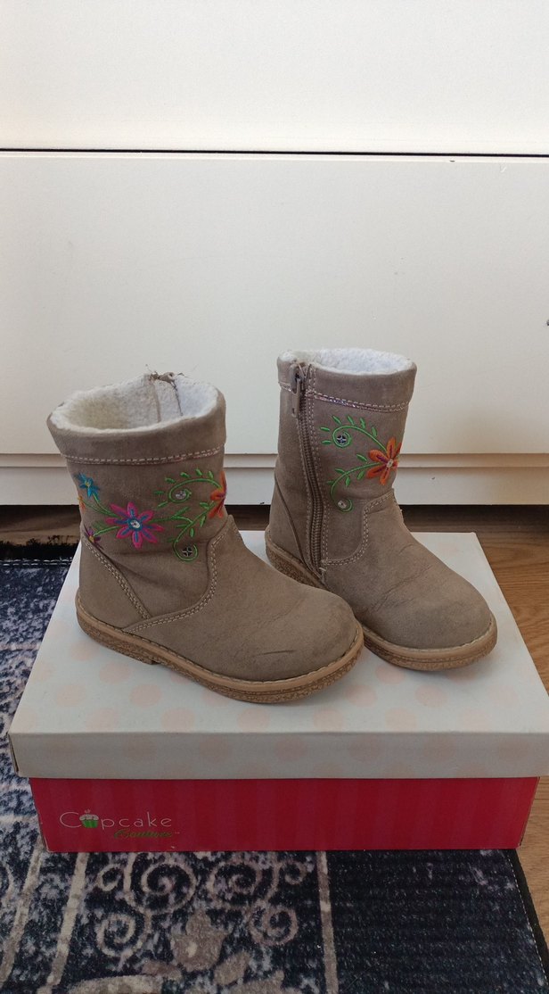 Kız Çocuk Nakışlı Süet Bej Bot - Görsel 2