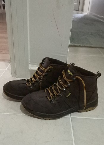 Hanrytom marka 43 numara bot - Görsel 2