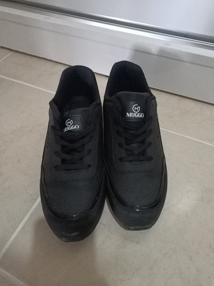 Muggo Siyah Ortopedik Kadın Spor Ayakkabı - Görsel 3
