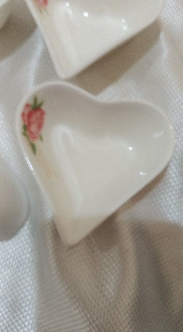 Desenli Kalp Şeklinde porselen Tabak Seti - Görsel 3