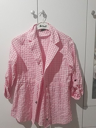 Pembe kareli yazlık ceket