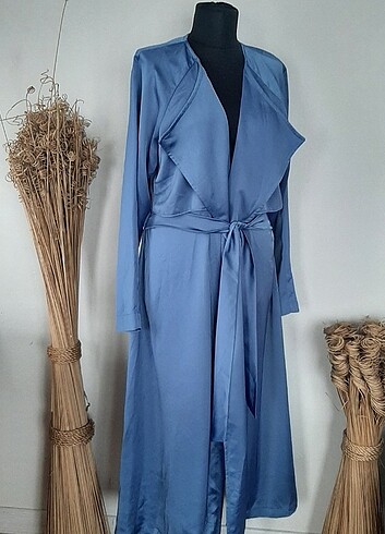 butik ürünü şık saten kap
