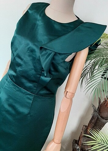m Beden yeşil Renk Zara astarli şık saten elbise 