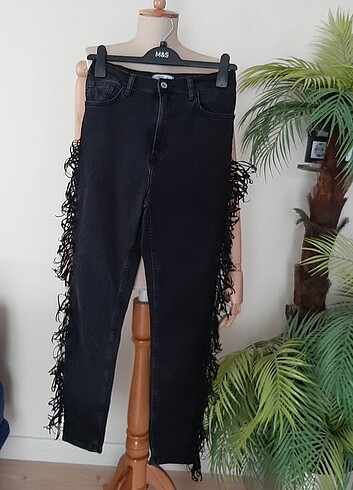 40 Beden Zara licrali saçak detayli jeans 