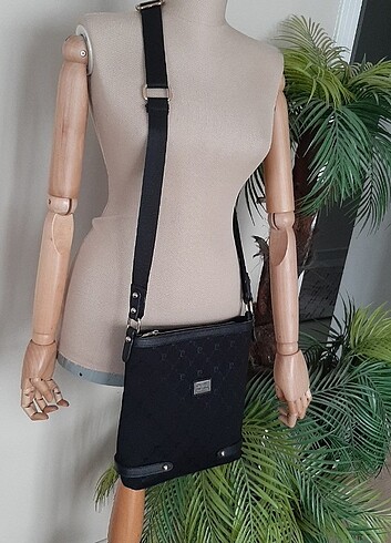 Beden Pierre cardin tertemiz çanta