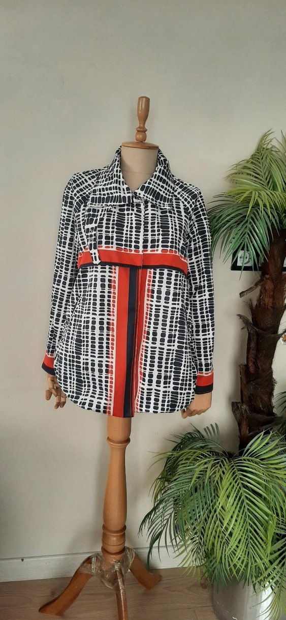 Çok Renkli Baskılı yagmurluk - Görsel 4