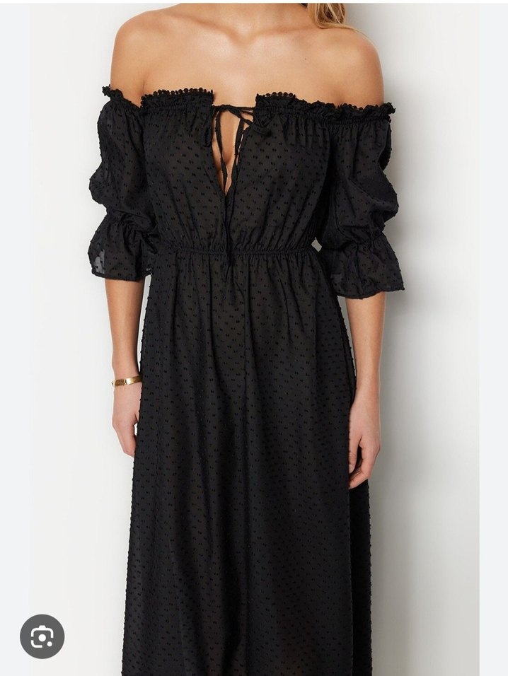 Siyah Puantiyeli Volanlı Uzun Straplez Elbise - Görsel 5