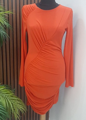 Kırmızı V Yaka Drapeli Midi Elbise - Görsel 6