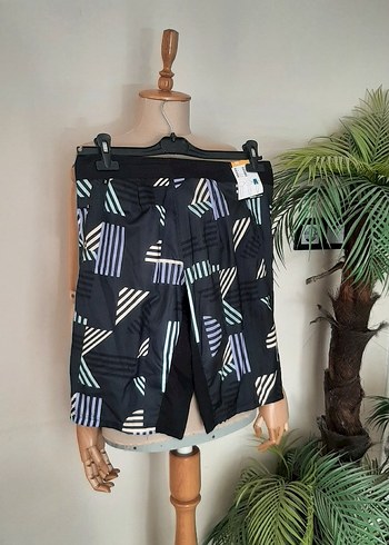 Kemerli Geometrik Desenli Erkek Mini Şort - Görsel 6