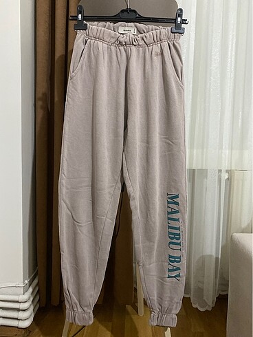 Pull and bear jogger