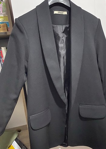 Zara Sikligin Simgesi Siyah Saten Detayli Blazer