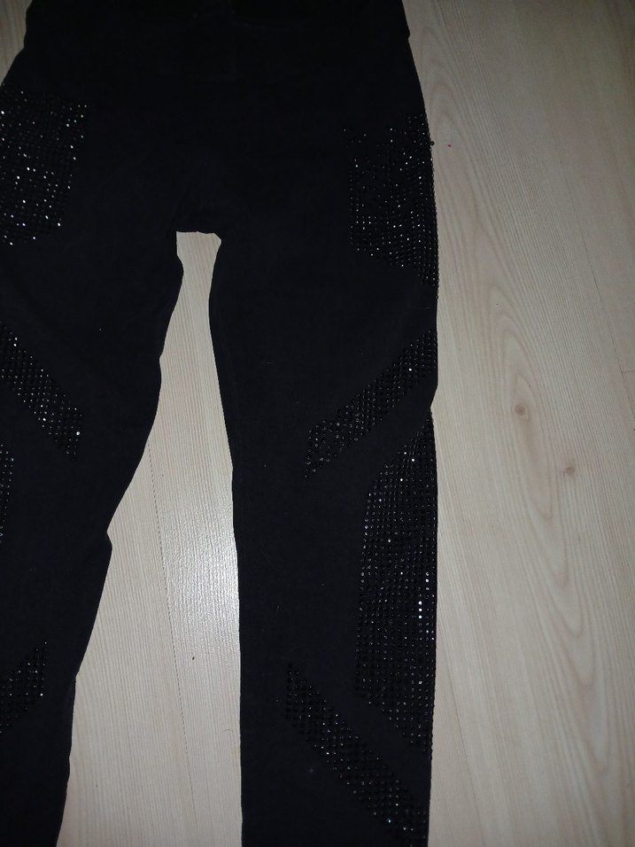 Siyah Pul Detaylı Kadın Tayt - Görsel 2