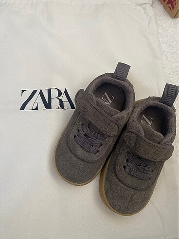 Zara çocuk ayakkabısı