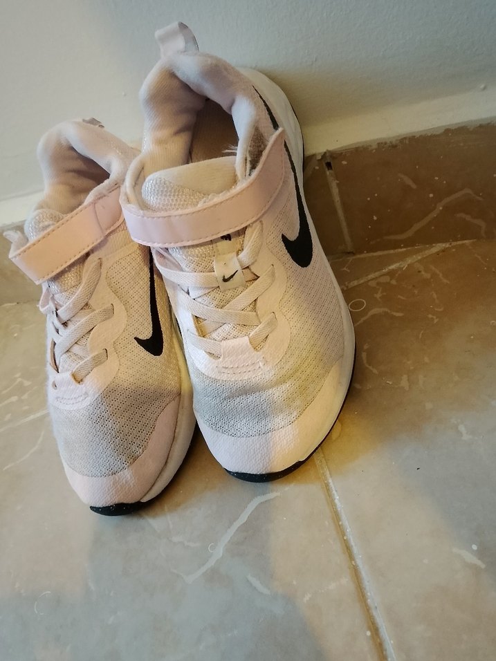 Kız Çocuk Beyaz Spor Ayakkabı nıke - Görsel 4