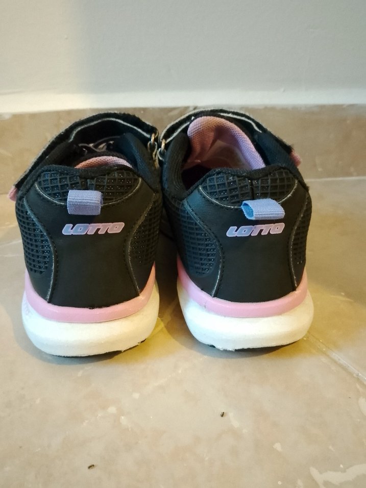 Kız Çocuk Siyah Pembe Spor Ayakkabı - Görsel 3