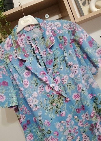 Çiçek Desenli Mavi elbise - Görsel 2