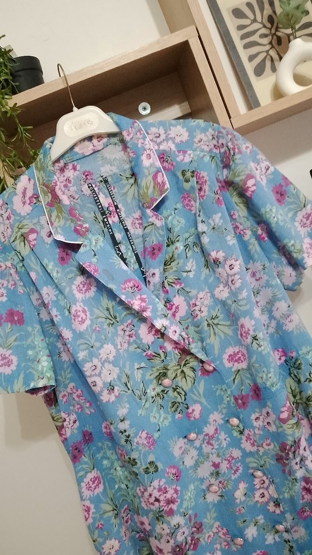 Çiçek Desenli Mavi elbise - Görsel 2