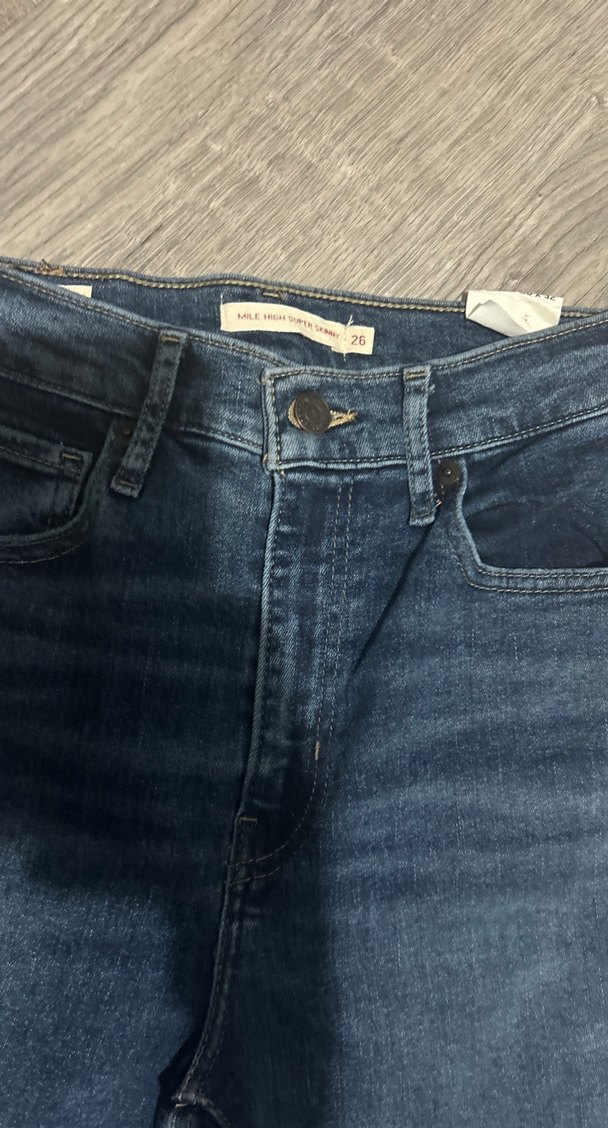 Koyu Mavi Dar Kesim Denim Jean — görsel 3/8
