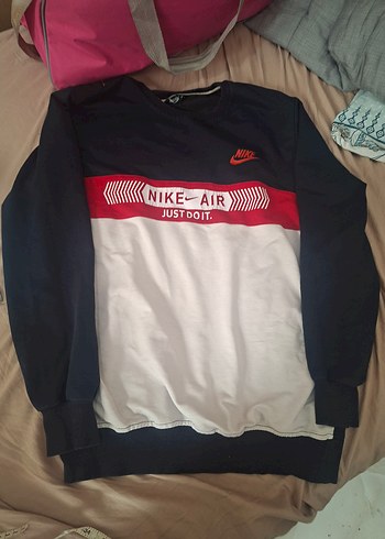 Nike Air Renk Bloklu Spor Sweatshirt
