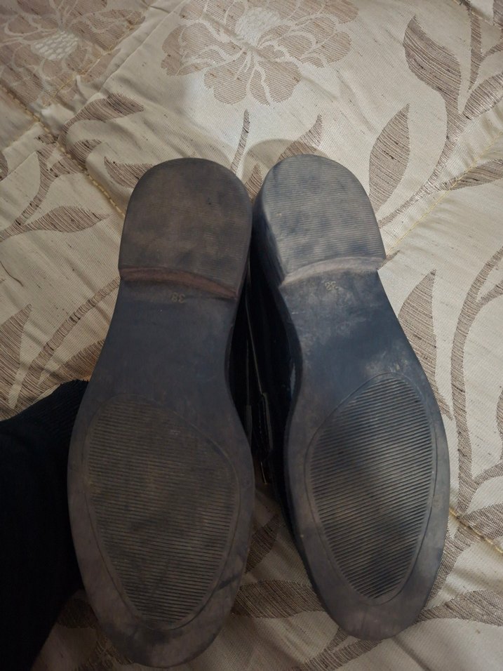 Şık Siyah Parlak Loafer — görsel 2/8
