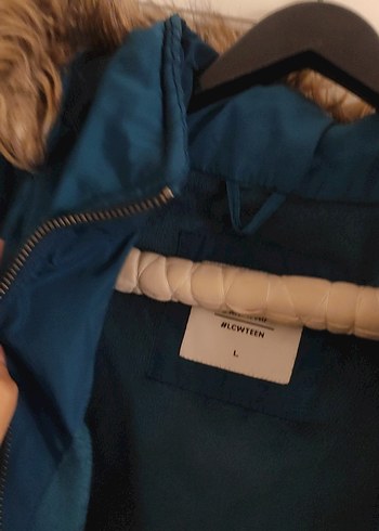 Kürklü Kapüşonlu Koyu Mavi Kadın Kış Montu - Görsel 14