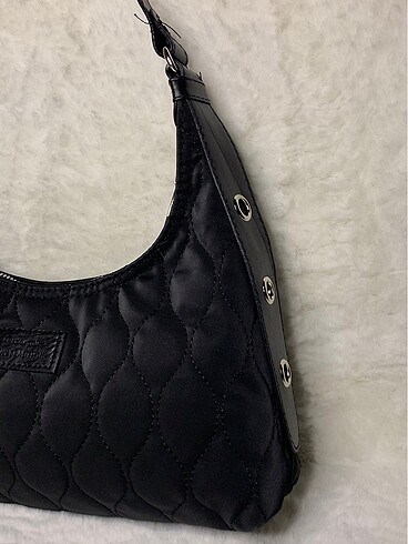  Beden Kapitone tommy bag