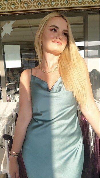 Trendyol & Milla Saten uzun elbise
