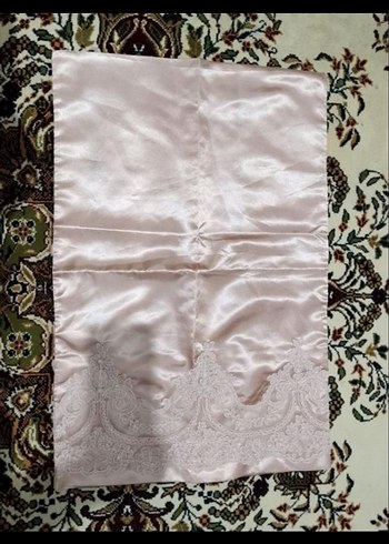 Dantel Detaylı Parlak yastık kılıfı - Görsel 4