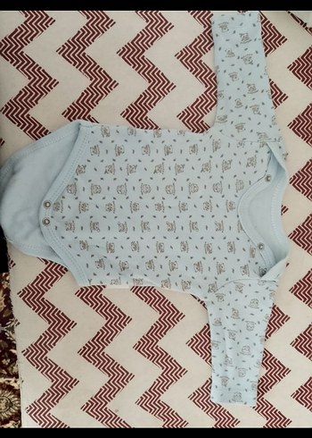 Uzun Kollu V Yaka Örme Bebek Body - Görsel 2