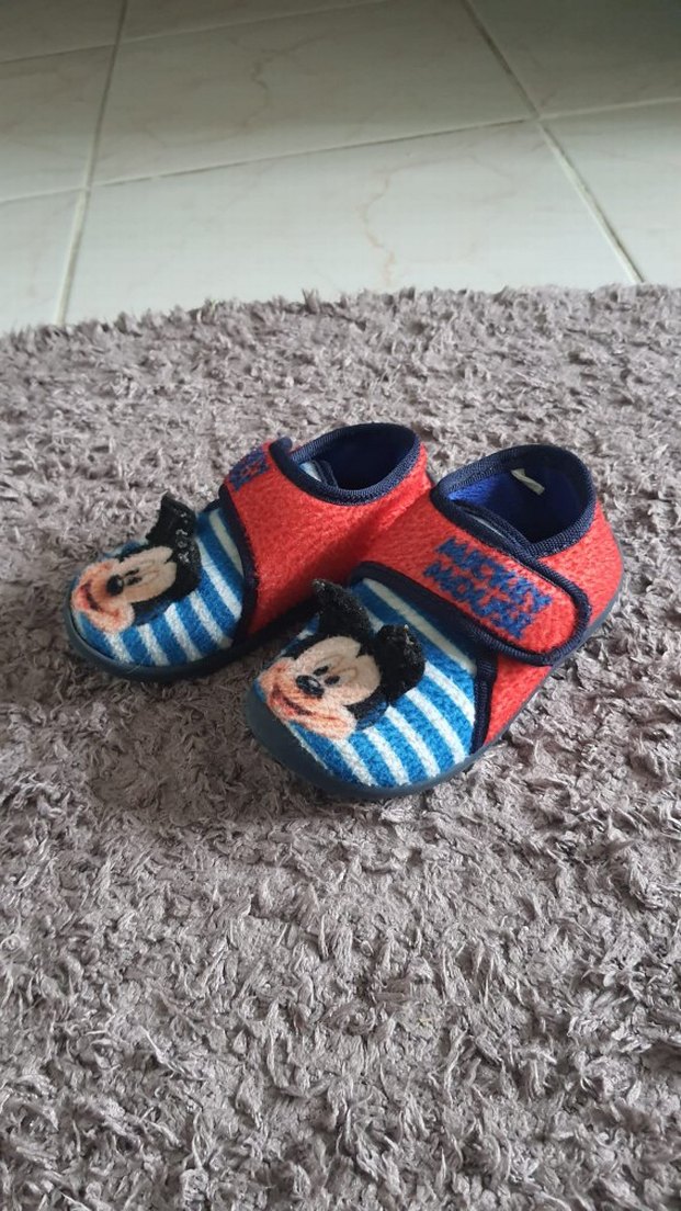 Erkek Çocuk Renkli Mickey Nakışlı Ev Terliği - Görsel 2