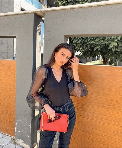 Siyah tül kol bluz - Görsel 2