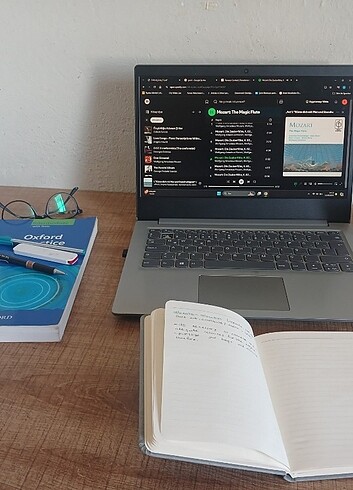 Lenovo laptop 