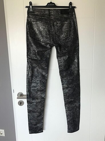 Supertrash Gümüş rengi düşük bel pantolon