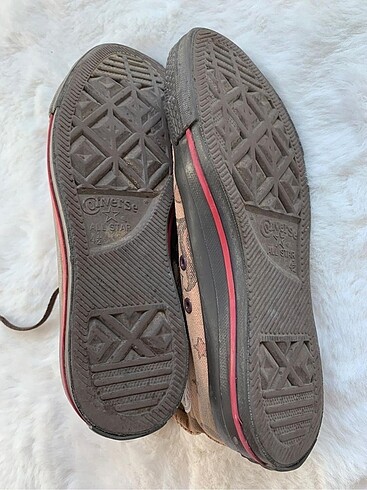 37 Beden kahverengi Renk Converse desenli kahverengi ayakkabı