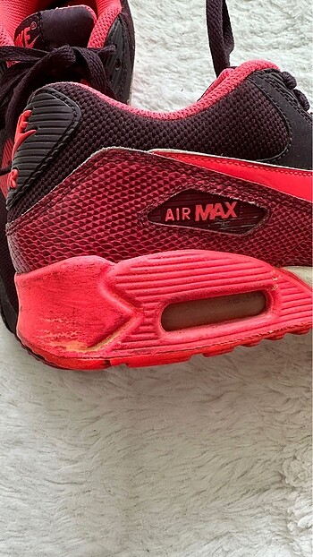 37,5 Beden Nike Air spor ayakkabı