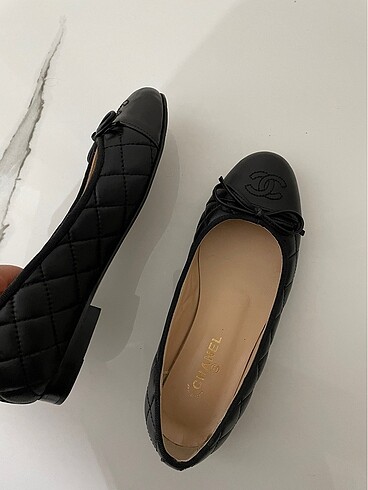 36 Beden Chanel siyah babet 36 numara