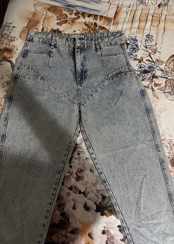 mom jean