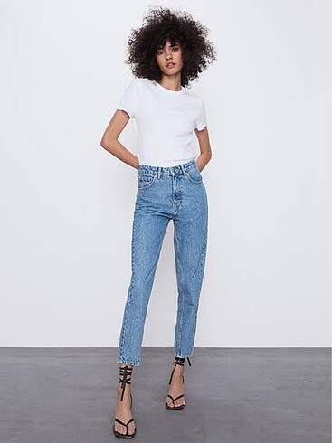 Zara Mom Jean