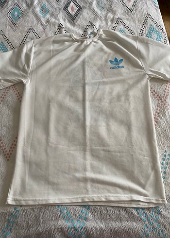 Adidas ürünü
