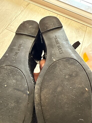 36 Beden siyah Renk Nine west