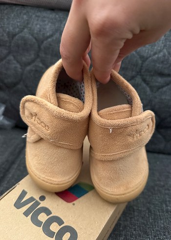 Çocuk Kahverengi Sıcak Ev botu - Görsel 3
