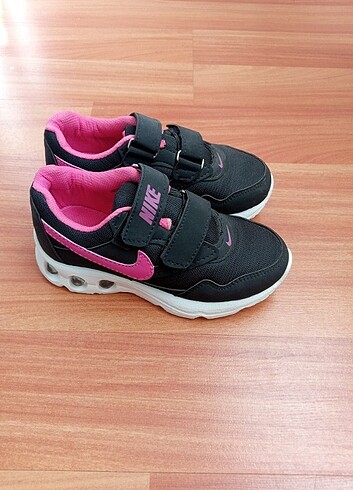 Nike ayakkabı 