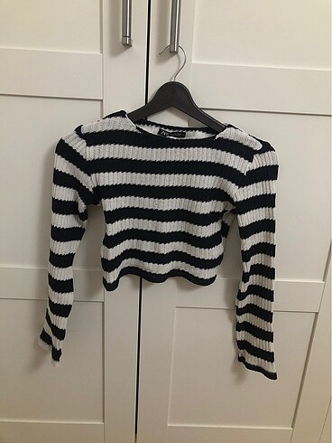 Zara Zara crop top