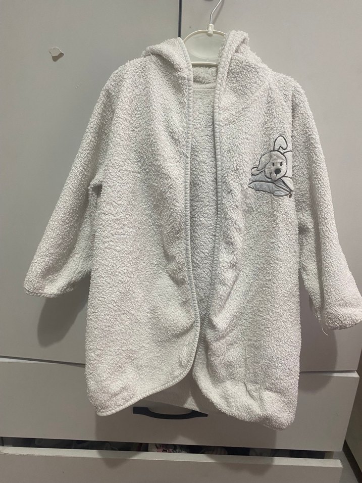 Kapüşonlu Beyaz çocuk bornoz - Görsel 2