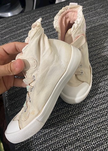 Kız Çocuk Beyaz Fırfırlı Spor Ayakkabı - Görsel 2