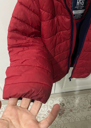 Kırmızı Erkek Çocuk Kapüşonlu Mont - Görsel 3